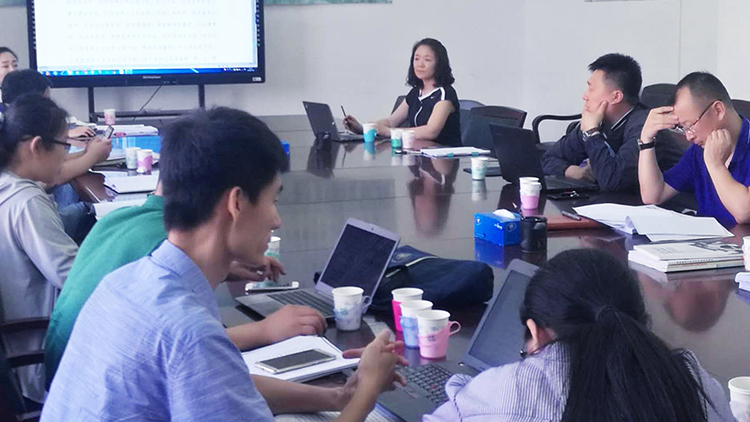 看球吧
召开本科教学工作审核评估自评报告研讨会