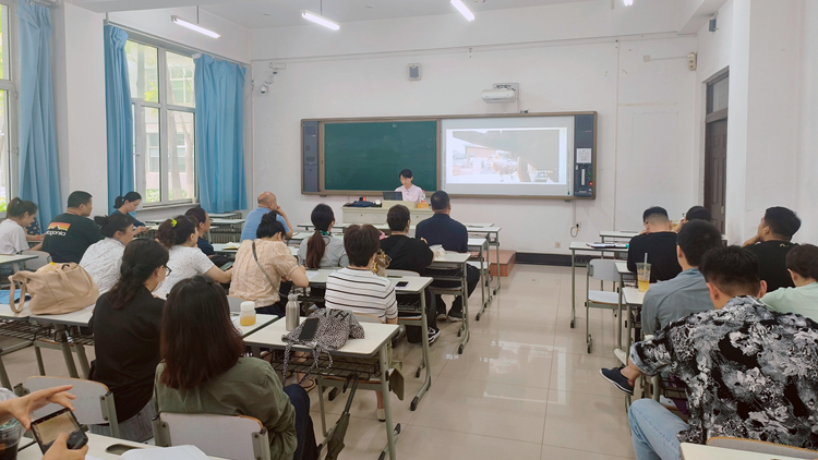 看球吧
学习贯彻党的二十大精神宣讲团成员为武术与舞蹈学院党总支作报告