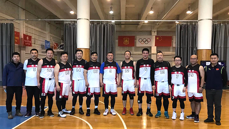 2020年看球吧
教职工篮球赛圆满闭幕