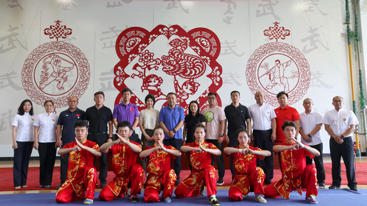 看球吧
举办武术队参加第十四届全国学生运动会测试赛