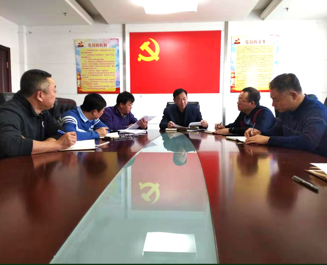 看球吧
纪委召开全委会部署纪检监察系统警示教育工作