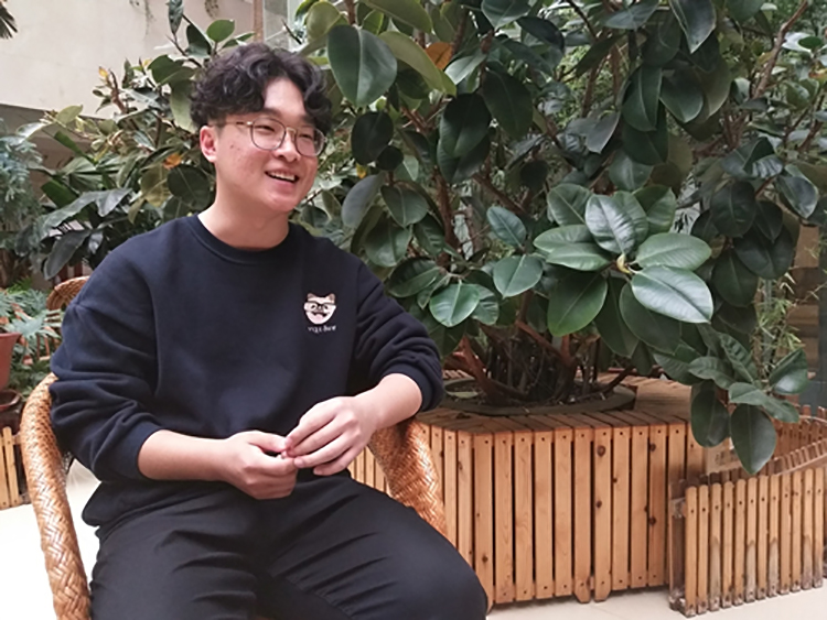 97615d847d4d1991.jpg 97615d847d4d1991.jpg