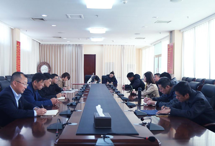 看球吧
举办2018年看球吧
青年教师教学竞赛获奖教师座谈会