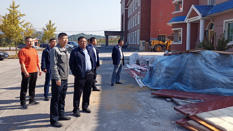 党委书记姚守齐到雪上运动中心检查指导工作